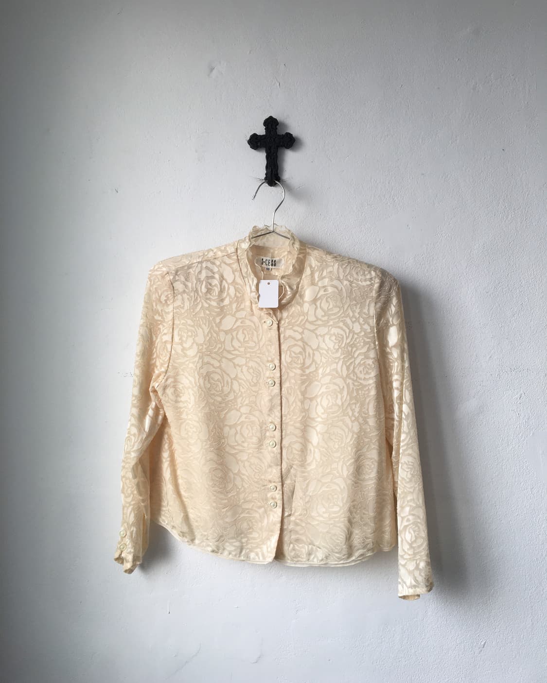 Flower pattern beige glossy jacket 상품이미지2