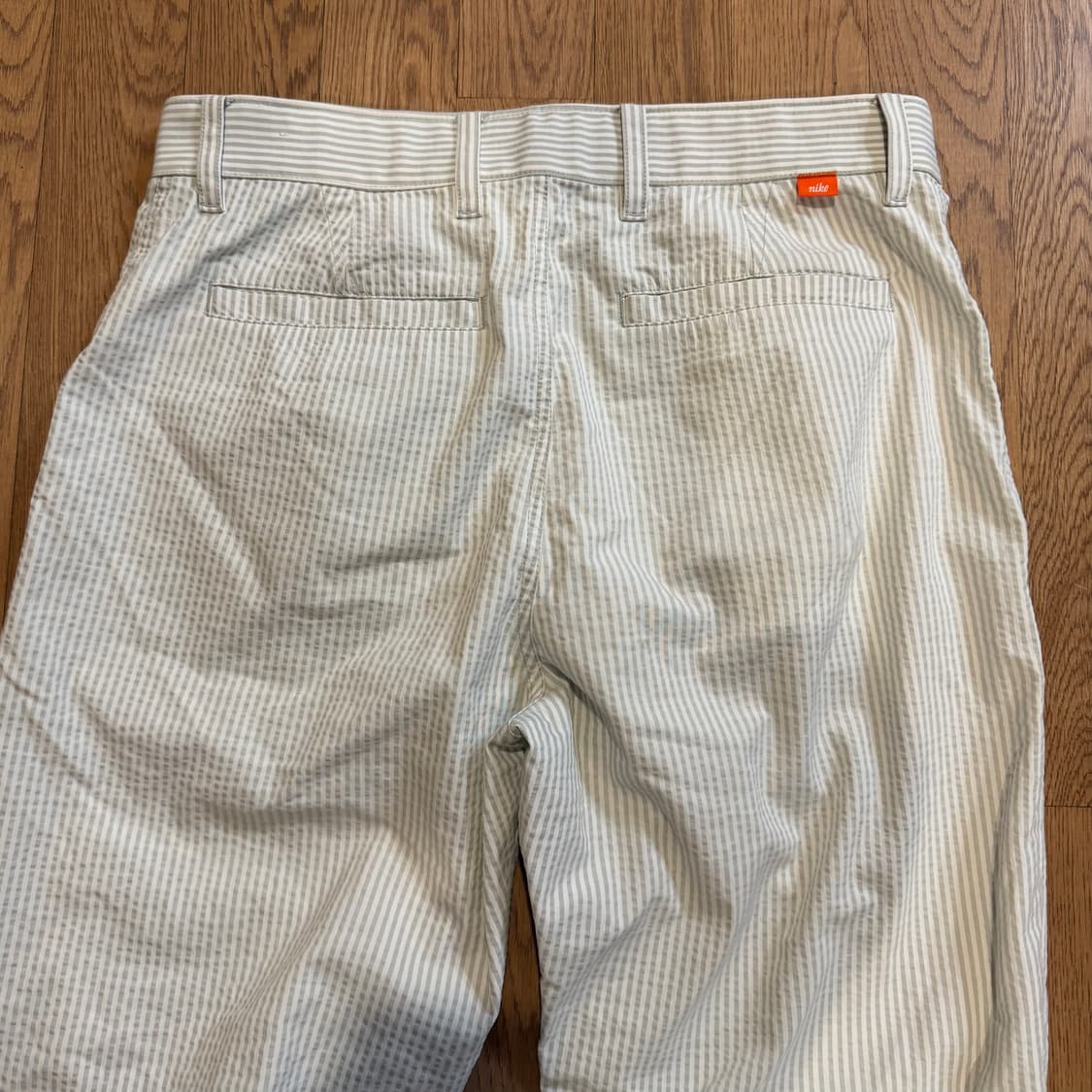 Nike 시어서커 스트라이프 팬츠 상품이미지5