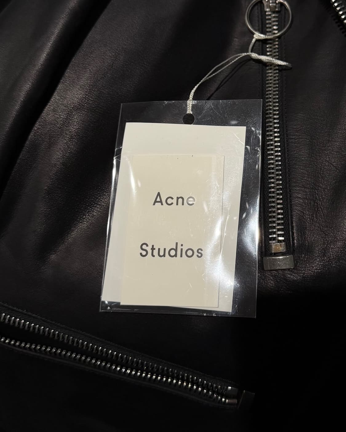 아크네 스튜디오 블랙 칼스킨 레더 바이커 자켓 상품이미지8