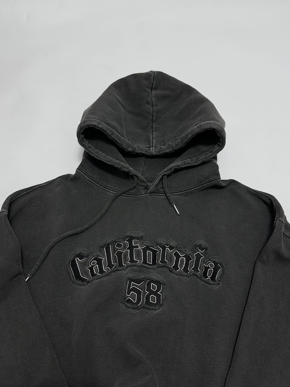 CPGN STUDIO 꼼파뇨 피그먼트 워싱 후드티 상품이미지3