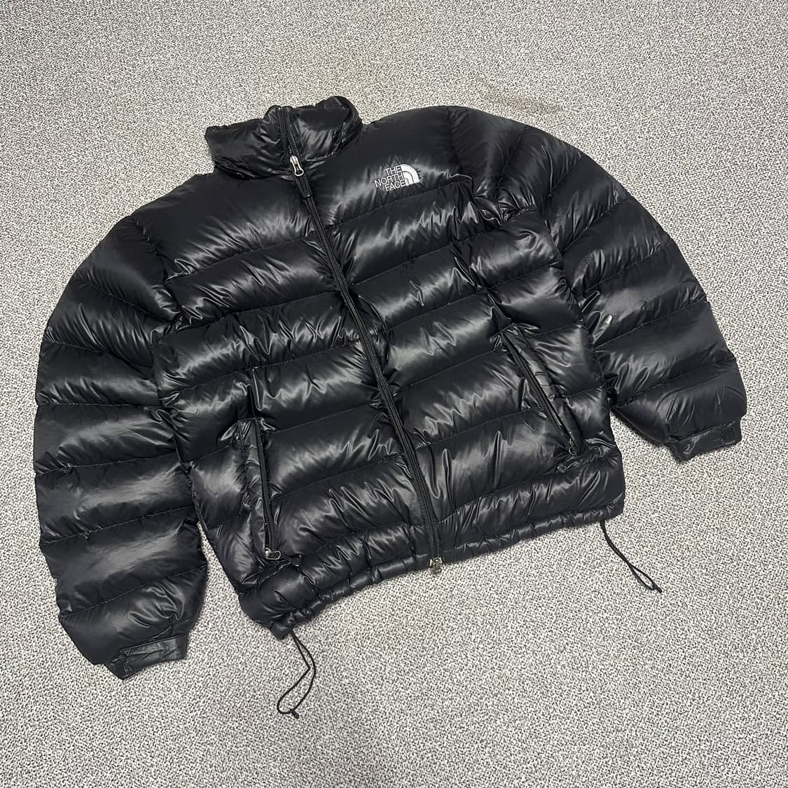 노스페이스 블랙 패딩 상품이미지1