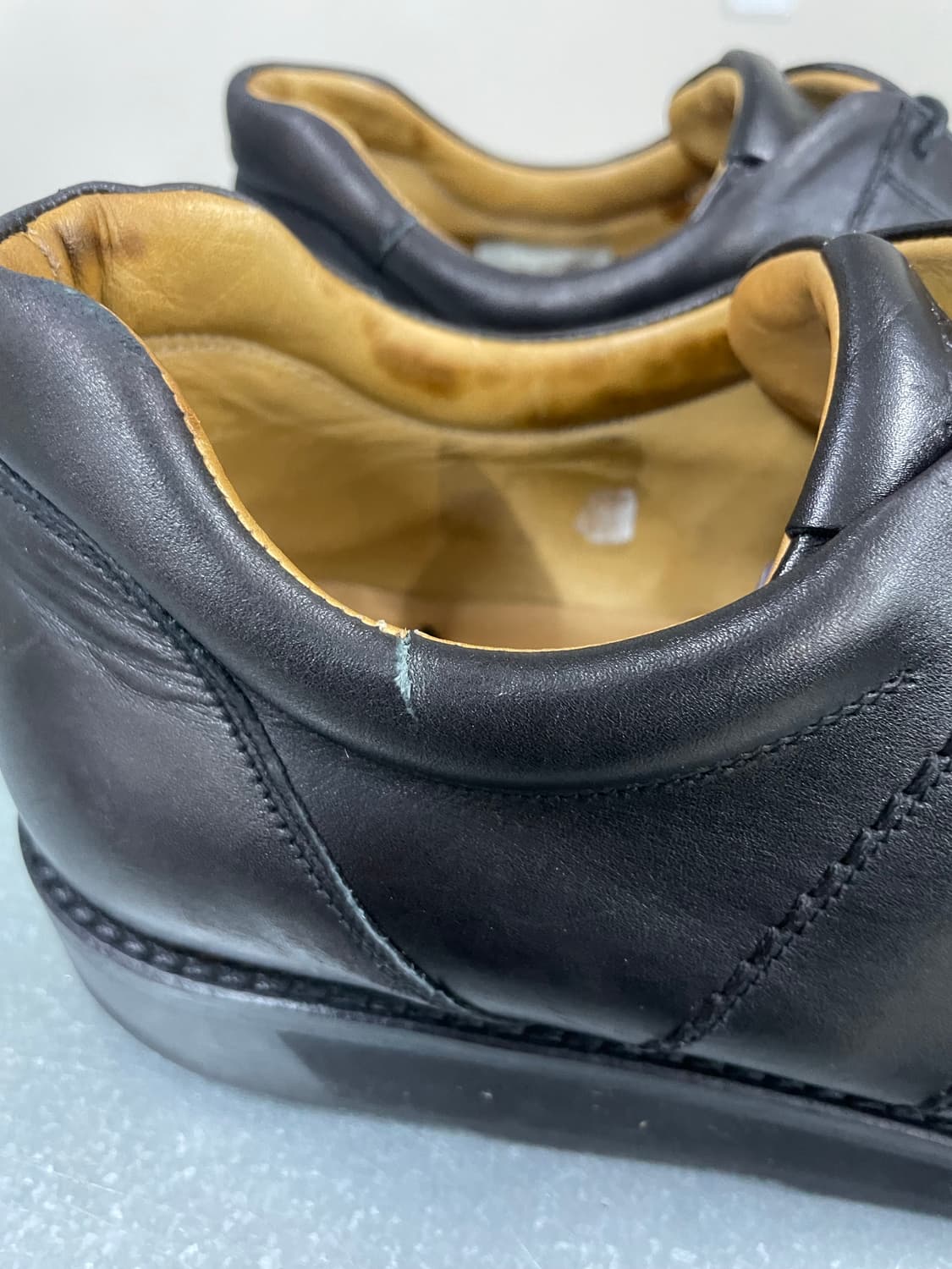 발리 블랙 레더 로퍼 UK9.5 상품이미지7