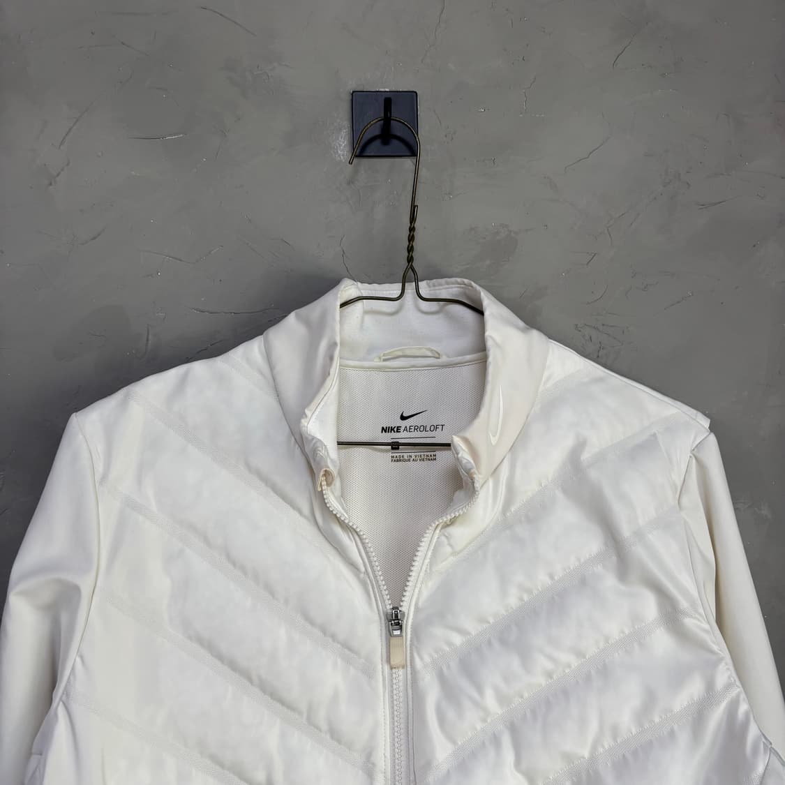 나이키 에어로로프트 경량 패딩 화이트 상품이미지2