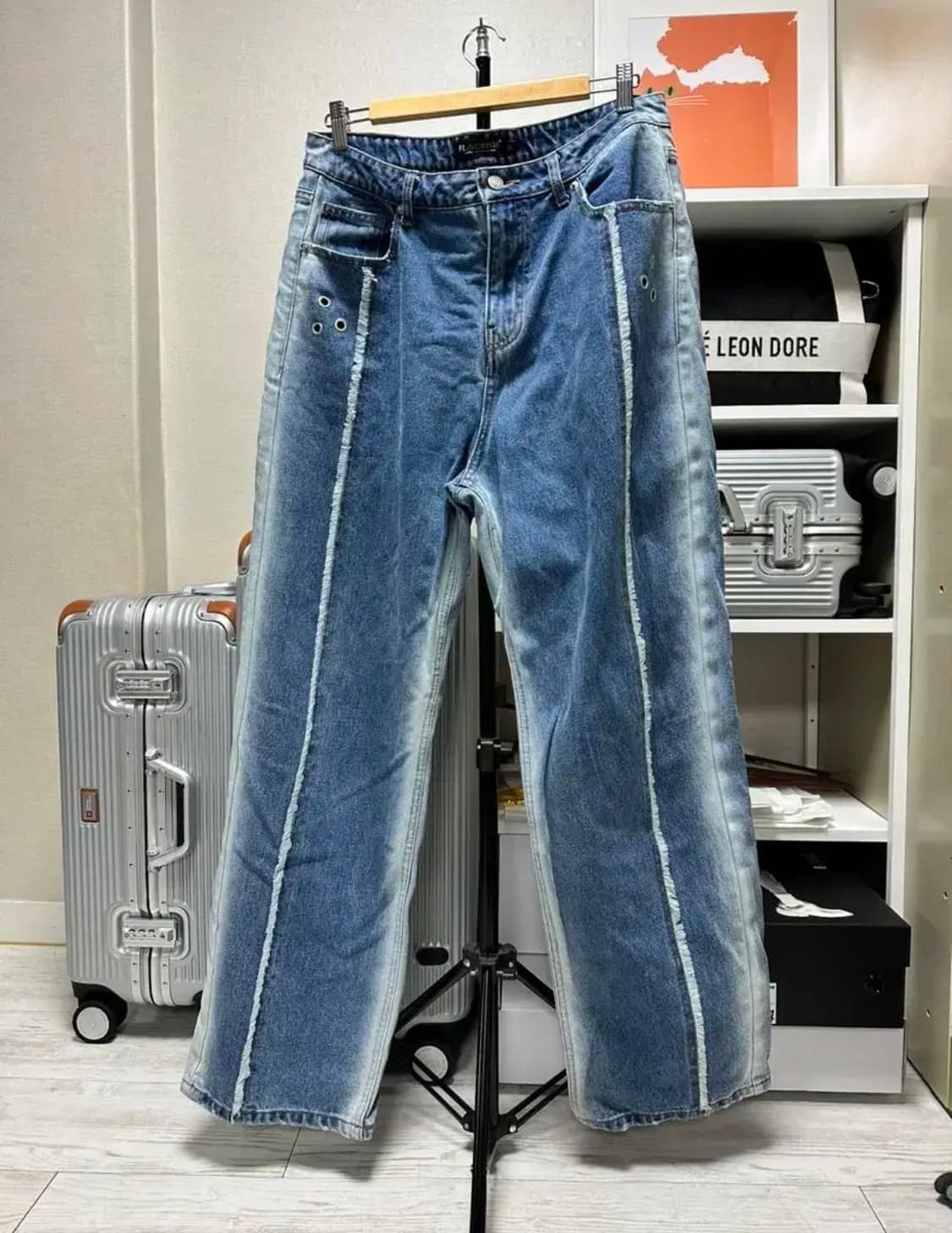 데님 와이드 팬츠(컷 오브 블리치 워시드 데님 팬츠) 블루 xl 상품이미지1