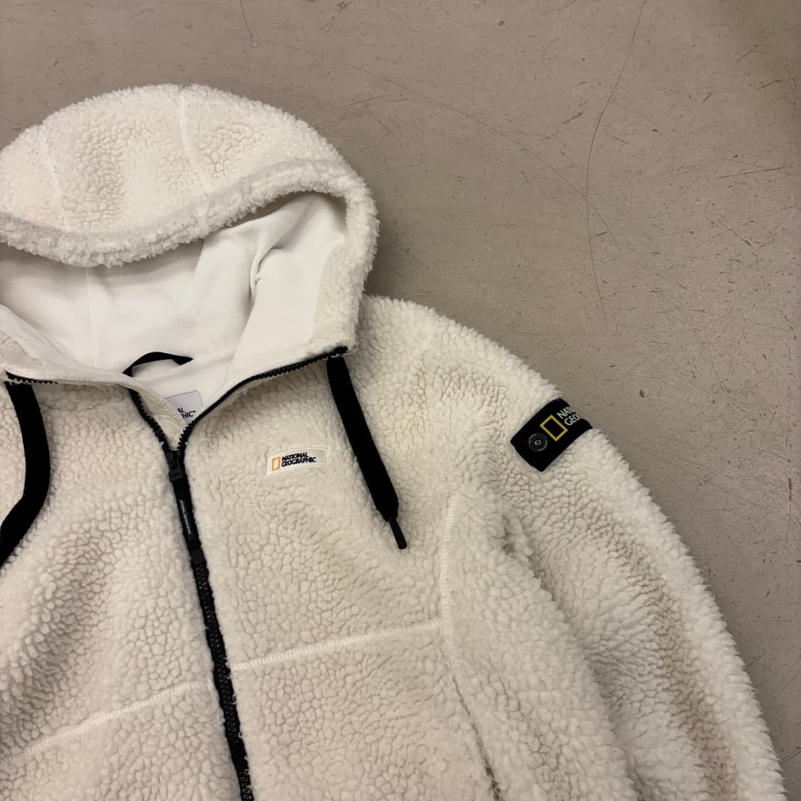 내셔널지오그래픽 플리스 후드집업 상품이미지2