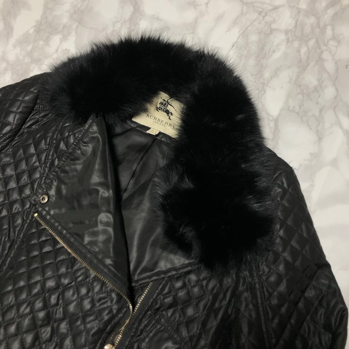 버버리 퀄팅 자켓 라이더 여성용 상품이미지3