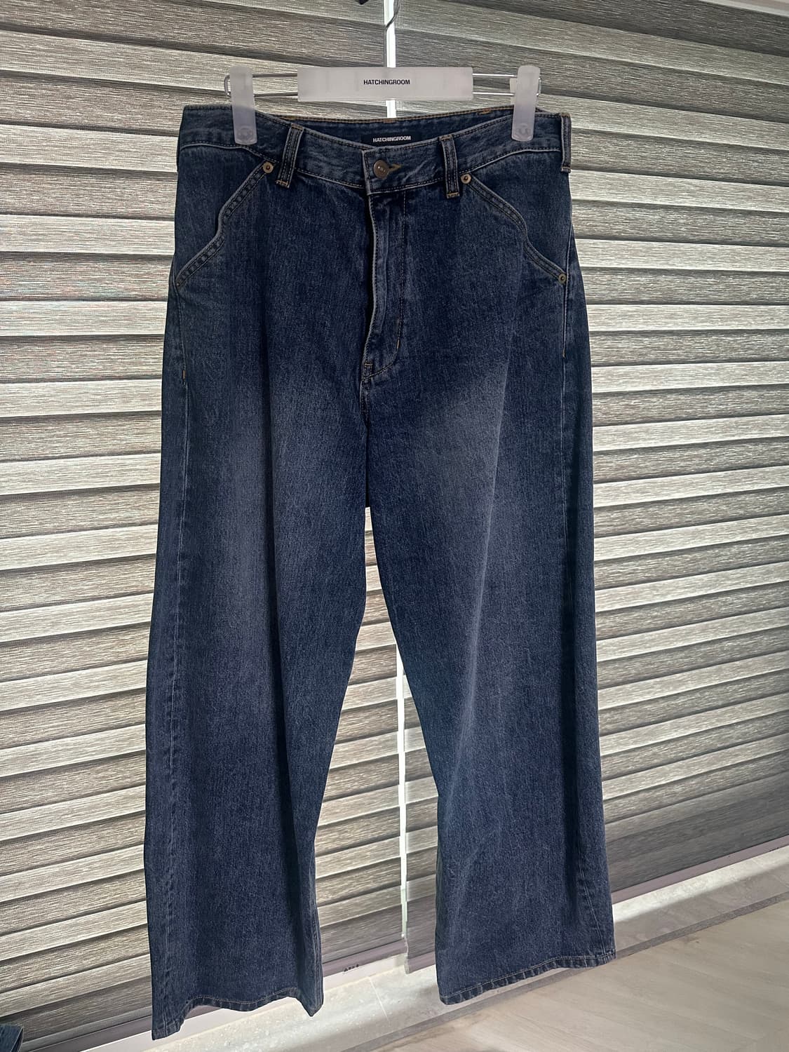 해칭룸 와이드커브진 워시드블루(3사이즈) 상품이미지1