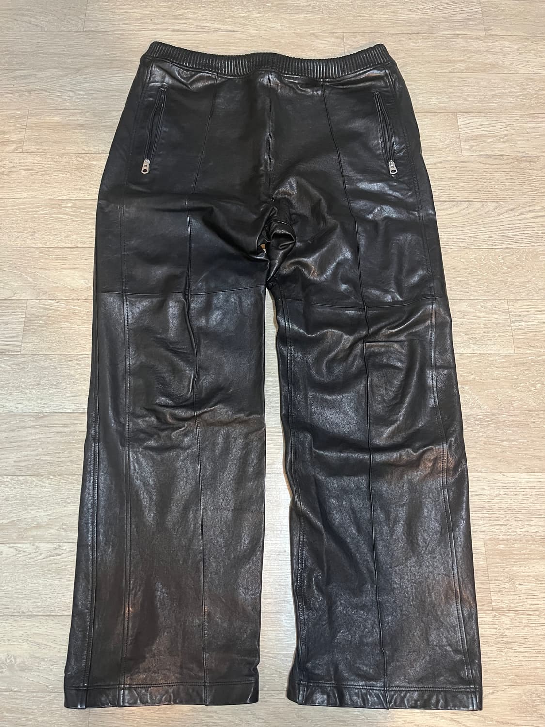 피어스 레더 트랙팬츠 상품이미지1