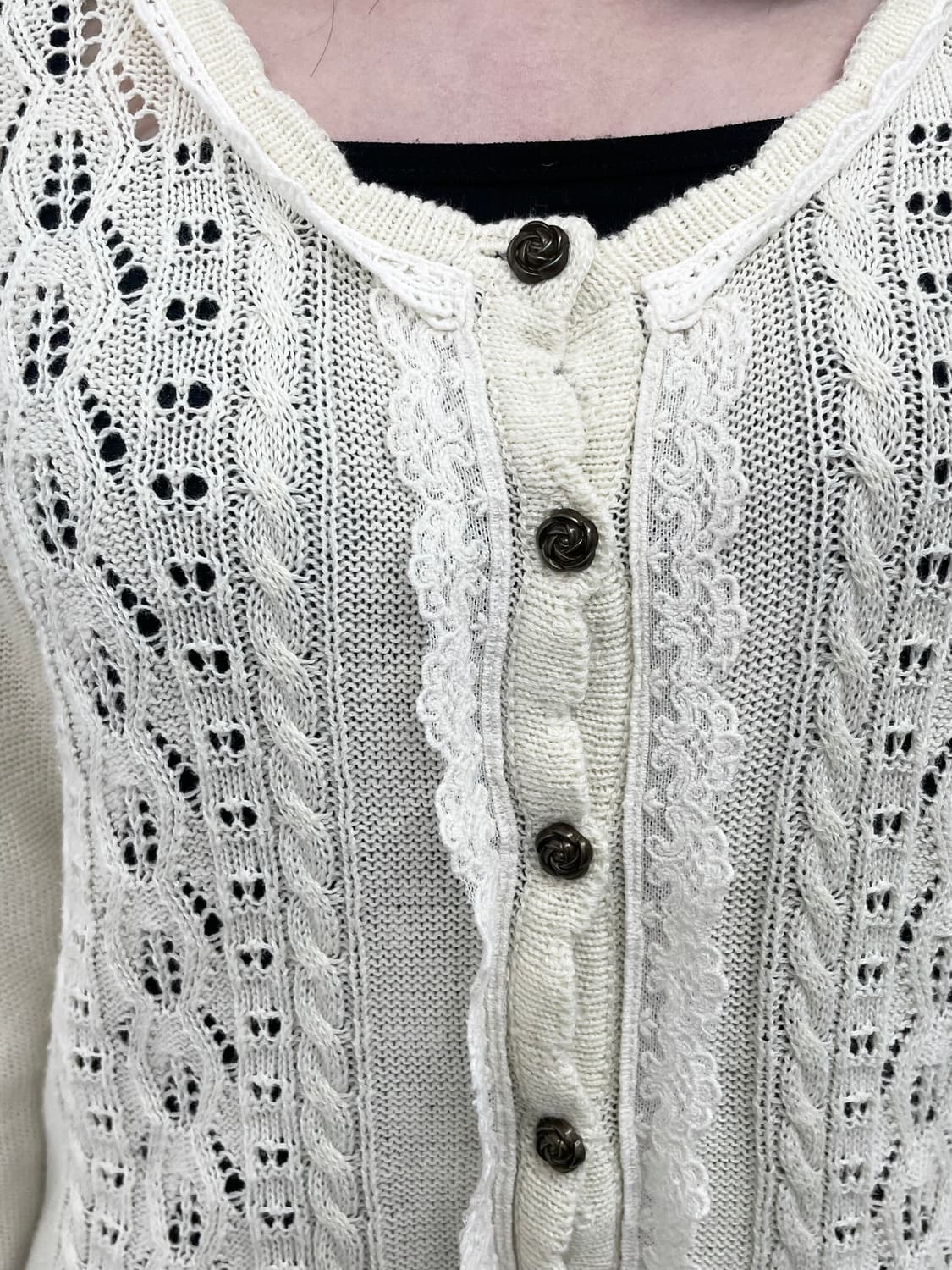 액시즈팜 크림 로즈 엔틱 가디건 상품이미지3