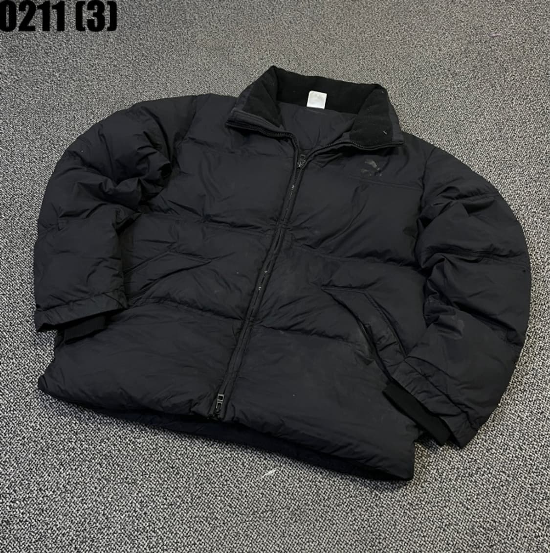 푸마 패딩 상품이미지1