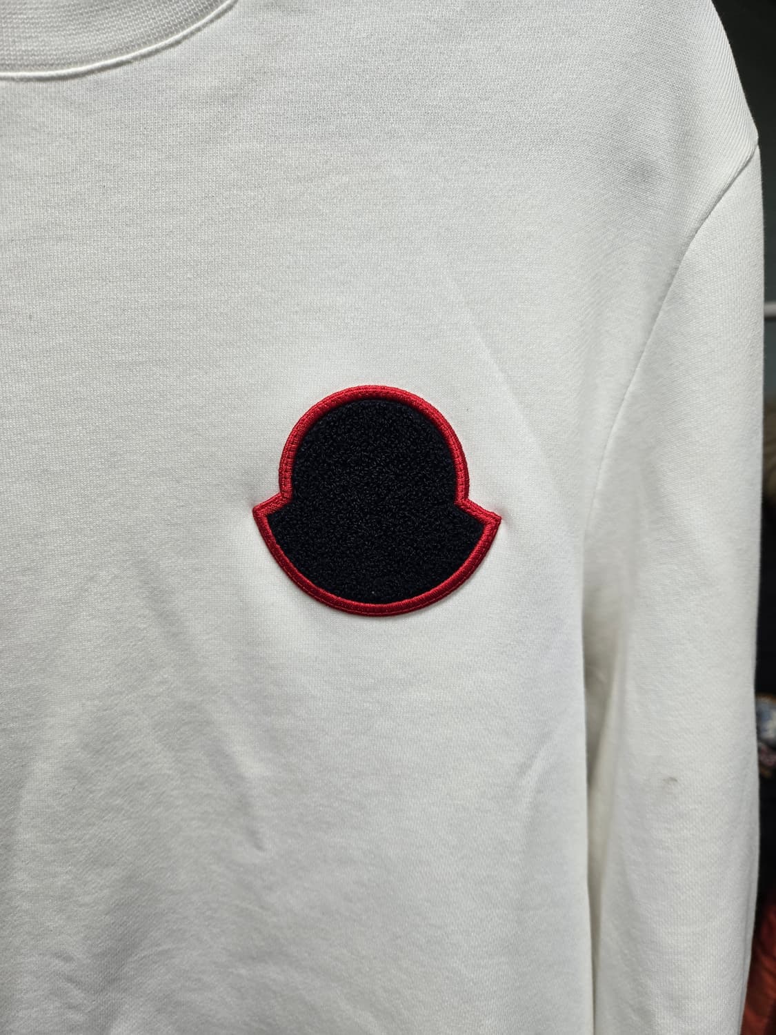 [특가][정품] 몽클레어 빅로고 맨투맨 상품이미지2