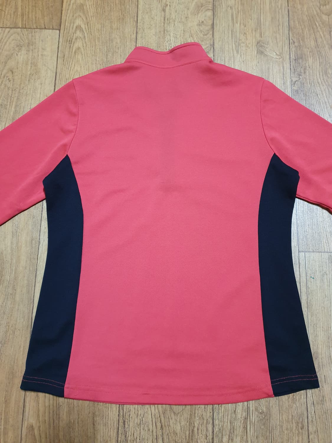 1132 아식스 아웃도어 반집업 95 사이즈입니다 상품이미지5