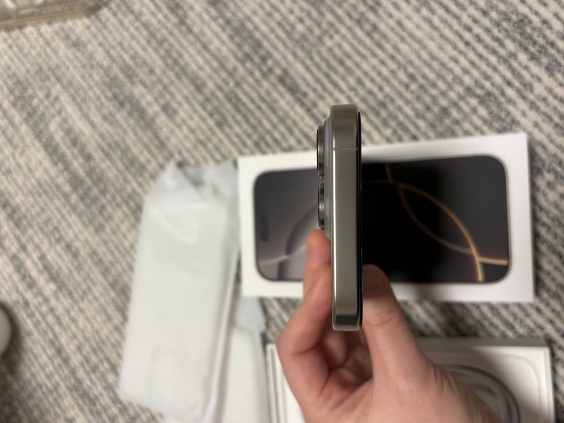 아이폰16 프로 256 내추럴티타늄 배터리성능100 S급 상품이미지6