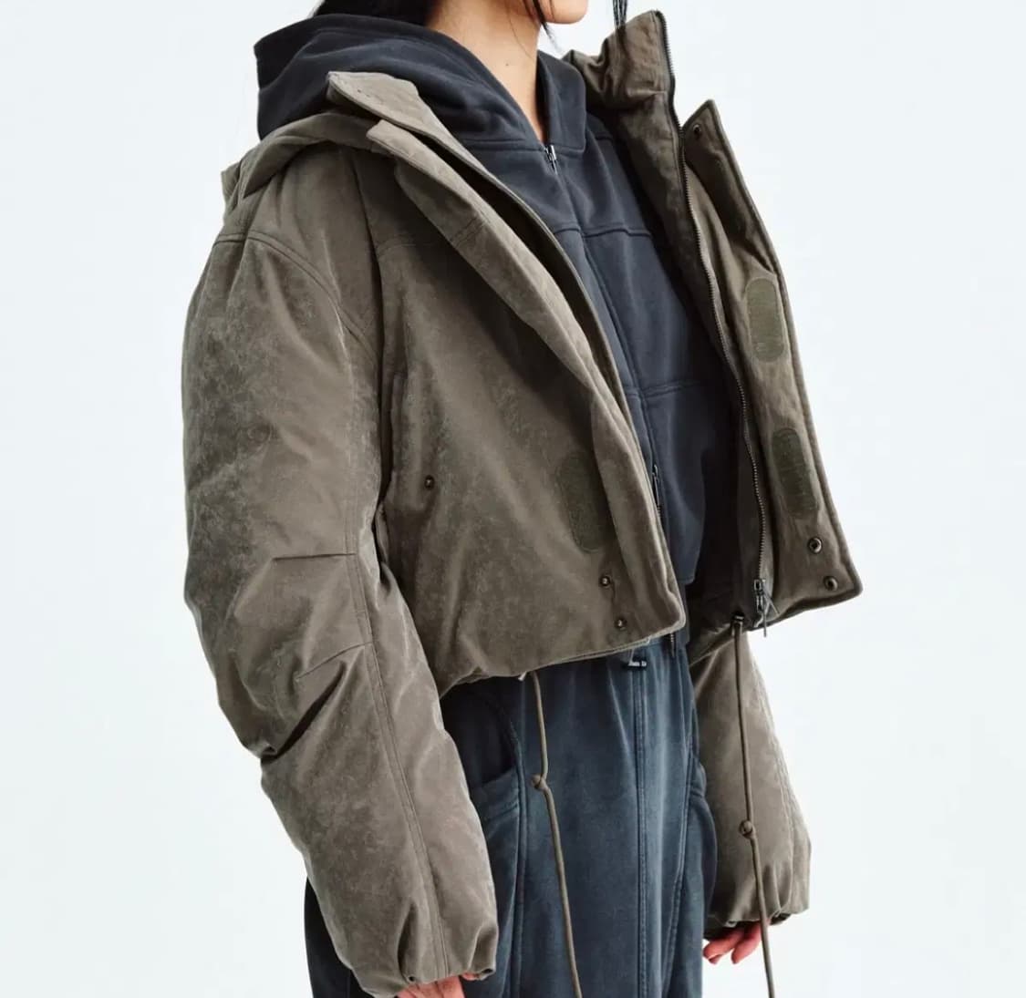 Matinkim LAYERED HOODY BOMBER br 상품이미지1