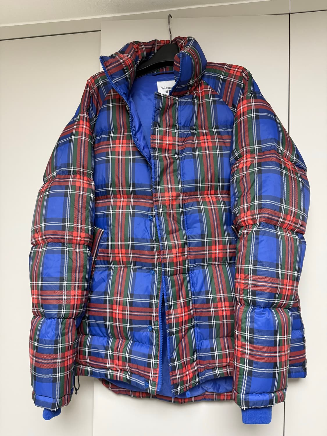 유니클로 JW앤더슨 체크 푸퍼 패딩 L 상품이미지1