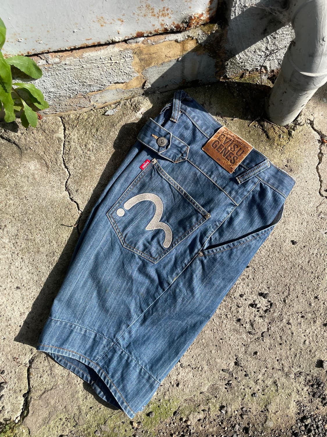 EVISU old-school short pants  상품이미지1