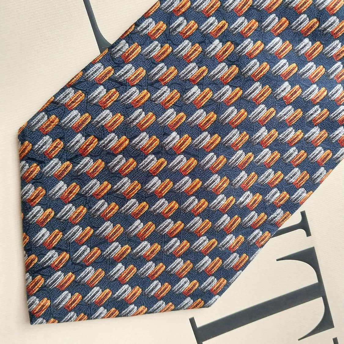 발렌티노 실크 다크네이비 패턴 넥타이 10cm S~A+등급 K2456 상품이미지6