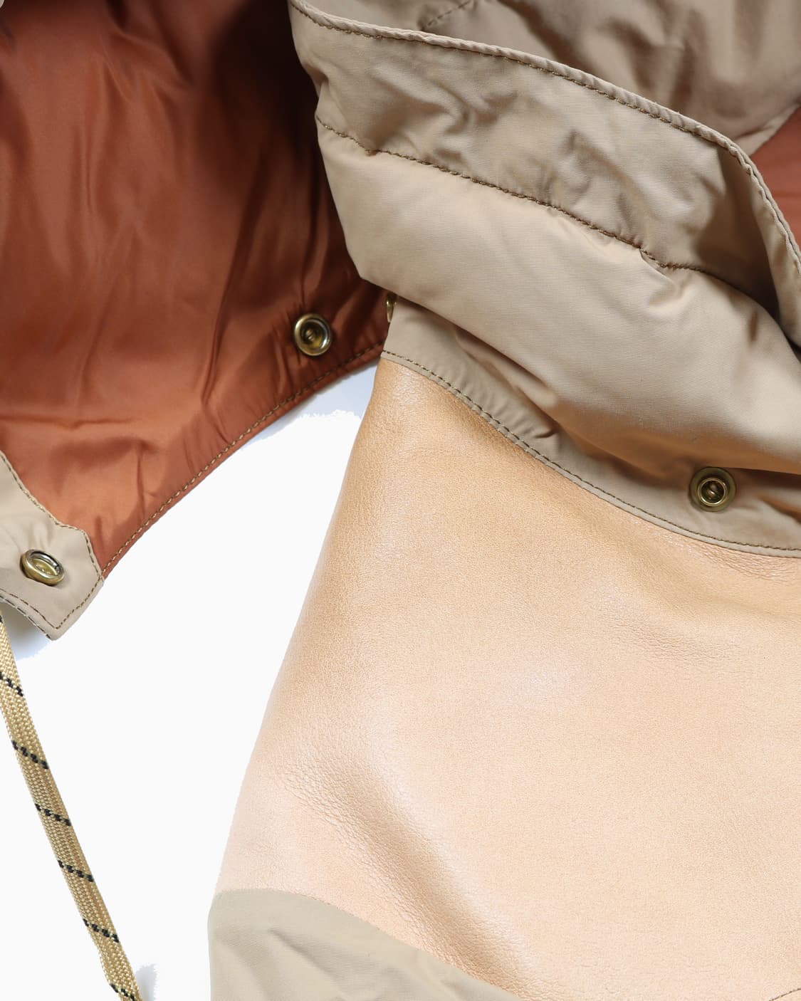 록키마운틴페더베드 다운 자켓 상품이미지3