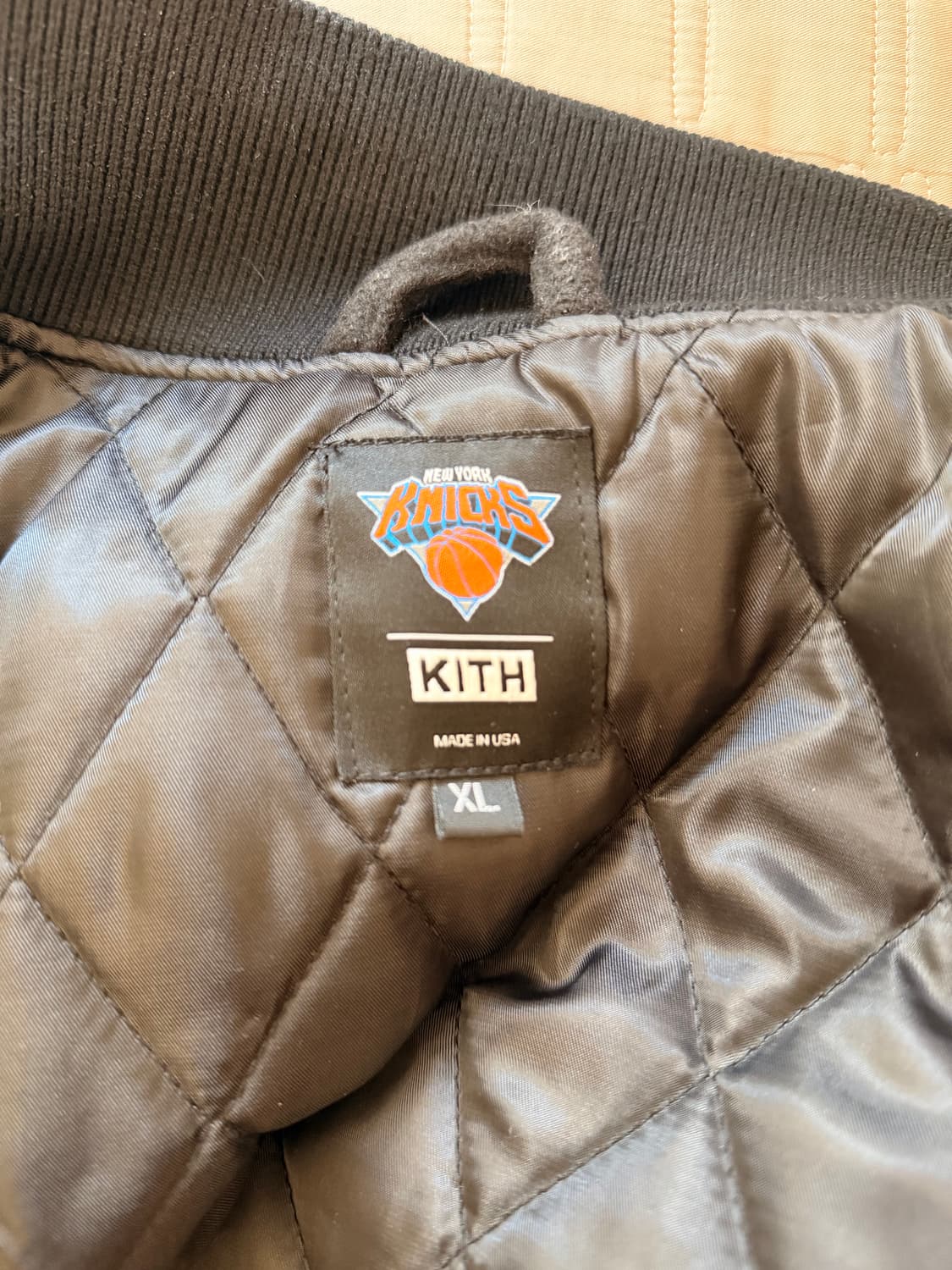 kith 뉴욕닉스 바시티 자켓 상품이미지5