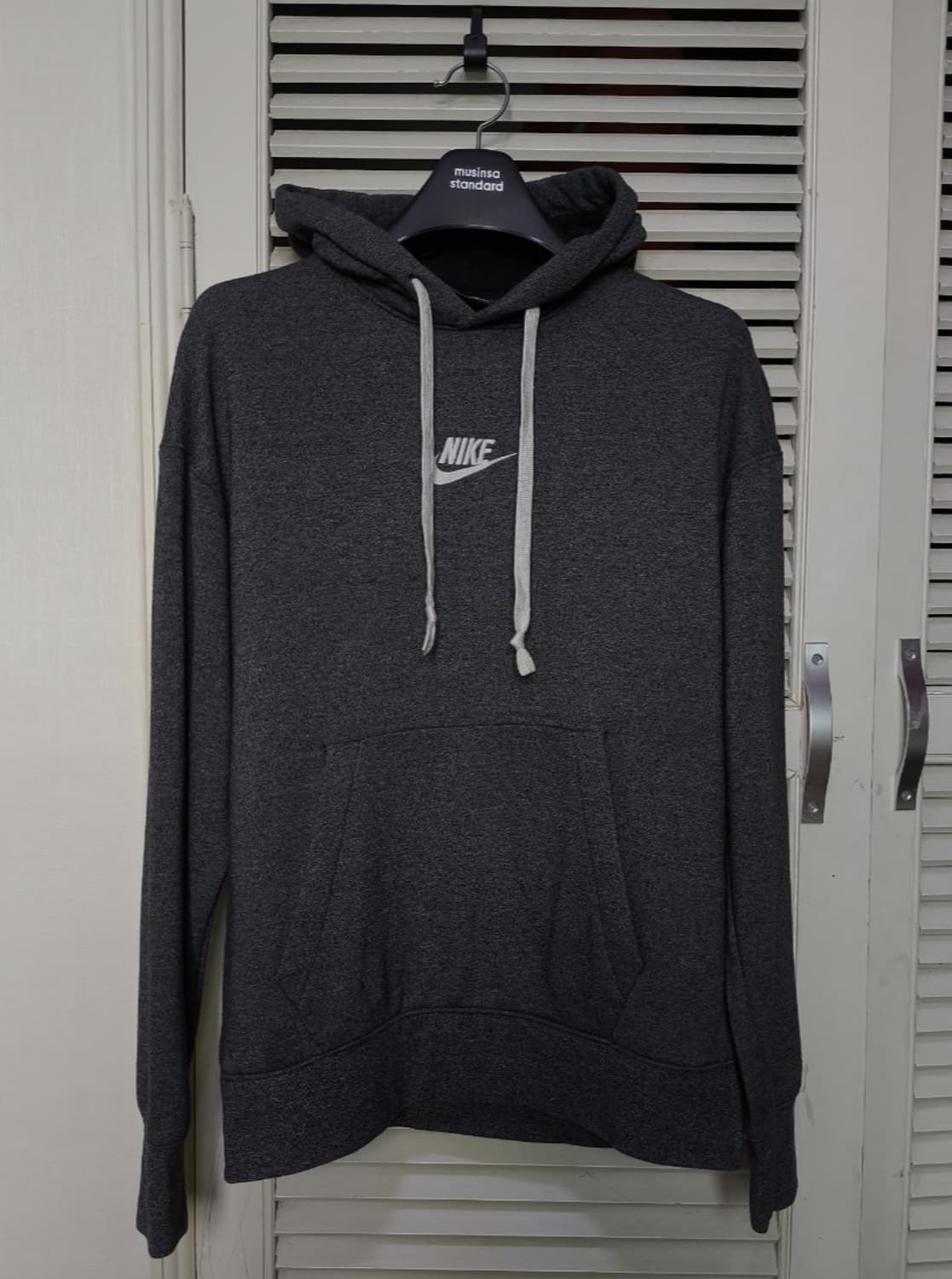 m 나이키 헤리티지 차콜 후드티셔츠 상품이미지1