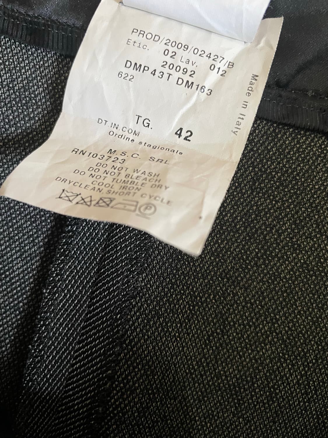 Armani Collezioni 테이퍼드 슬랙스 30–31 상품이미지5