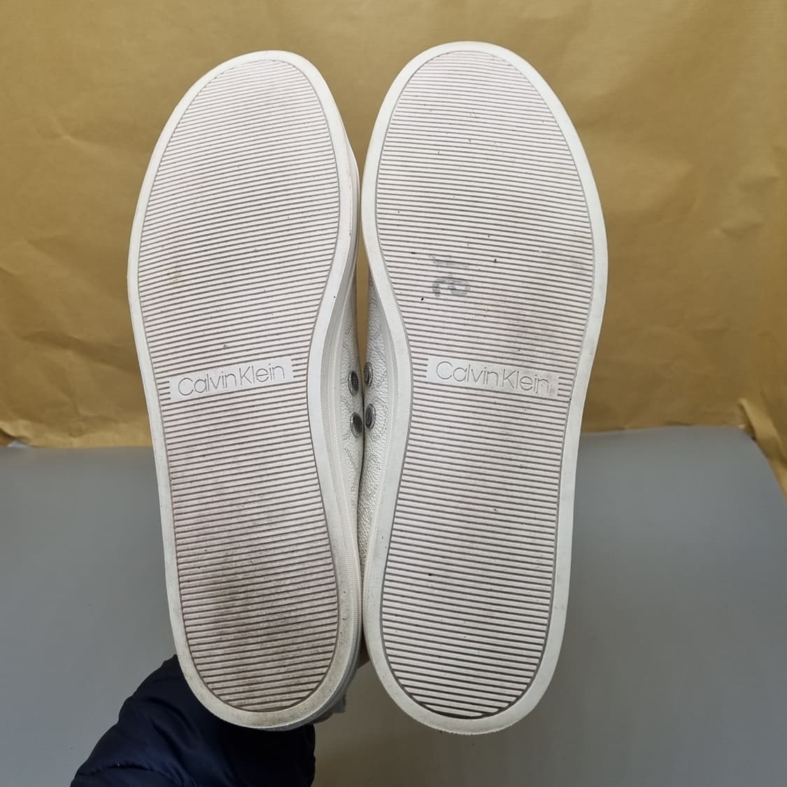 캘빈클라인 남성스니커즈255 상품이미지3