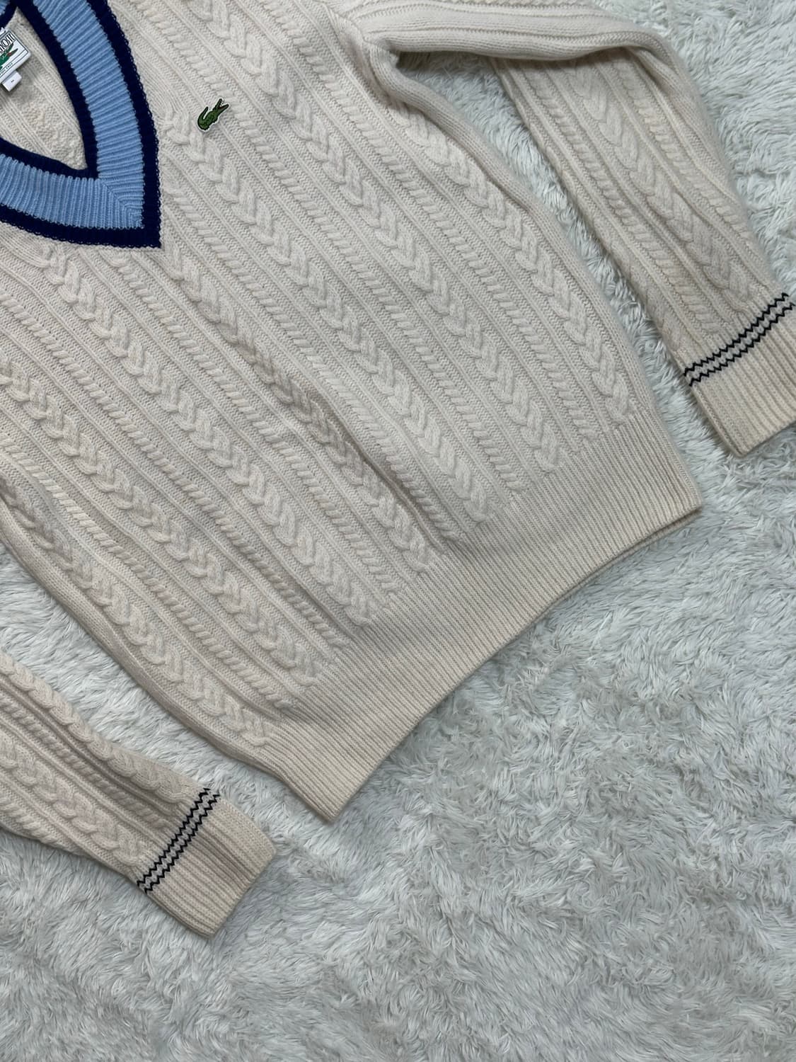 라코스테 아이보리 V넥 케이블 니트 M 상품이미지4