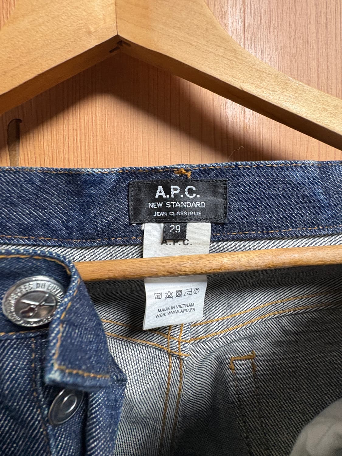 [판매] A.P.C. 뉴 스탠다드 데님 29 상품이미지2
