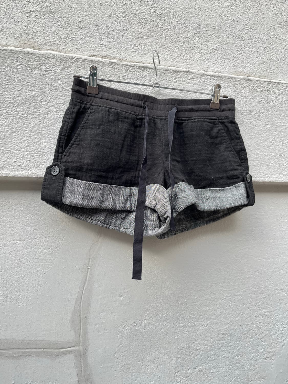 띠어리 쇼츠 상품이미지2