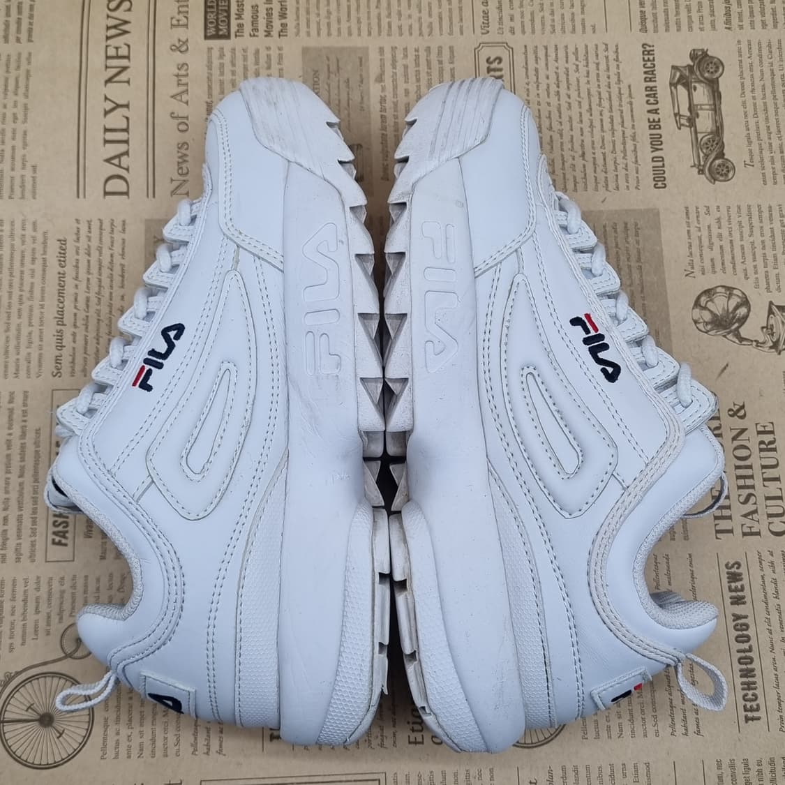 휠라 디스럽터2 여성 운동화240 상품이미지5