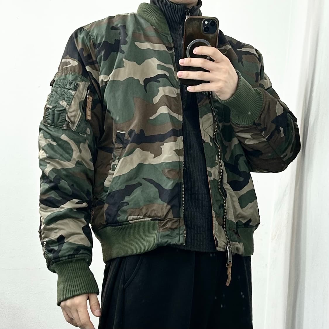 알파인더스트리 카모 MA-1 자켓 상품이미지2