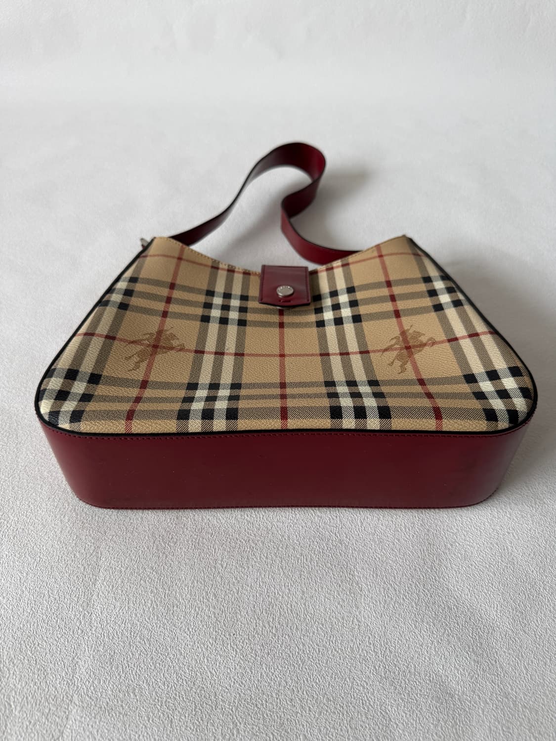 버버리(Burberry) 노바체크 숄더백 상품이미지3