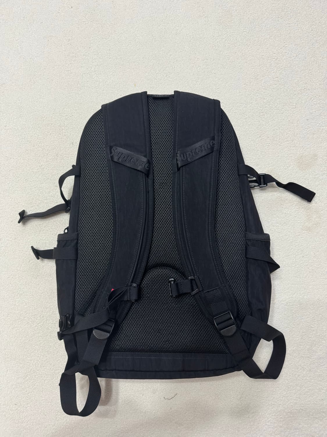 슈프림 백팩 블랙 20FW 상품이미지5