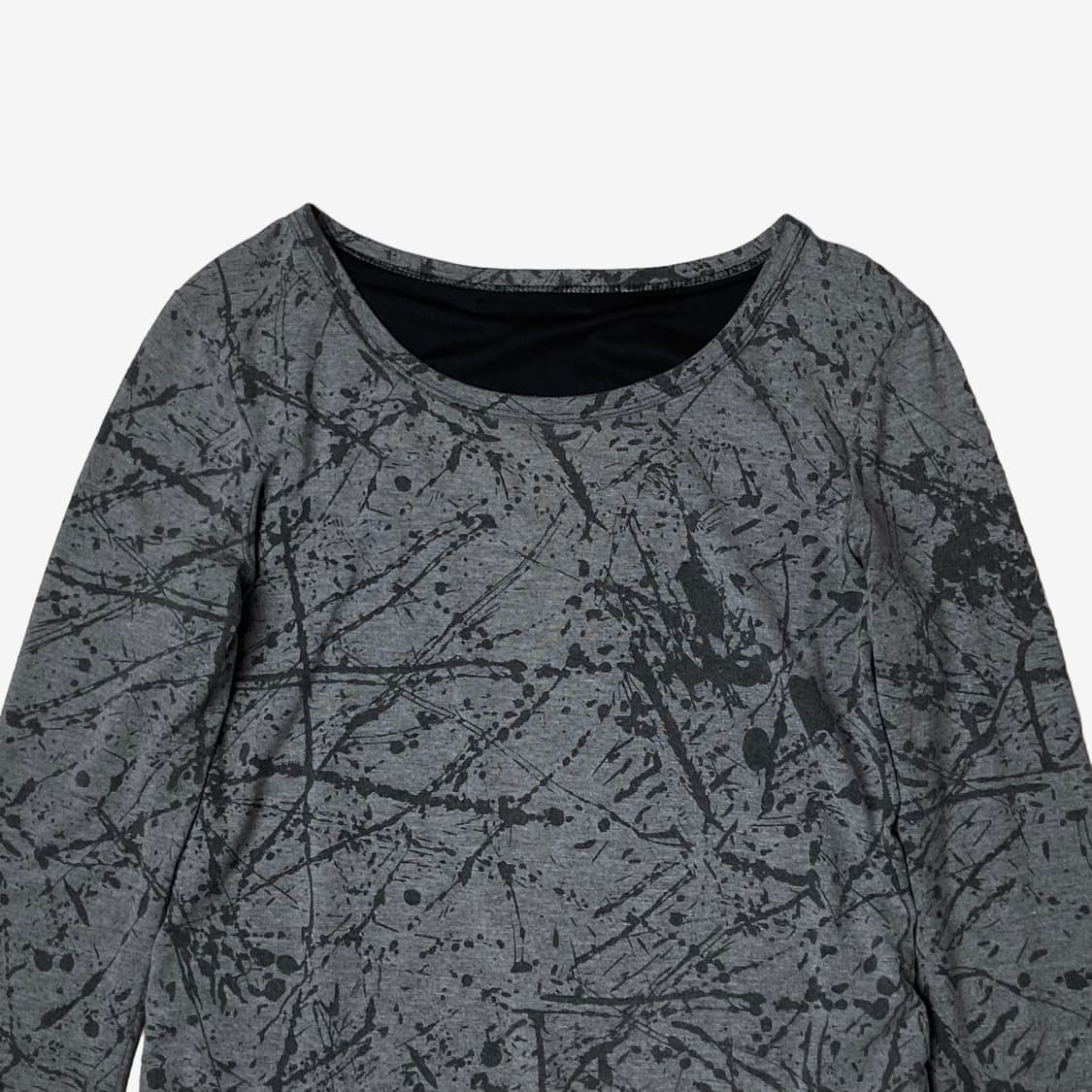 jpn 페인팅 플라워 롱슬리브 | 후루츠패밀리, image size:1125x1125