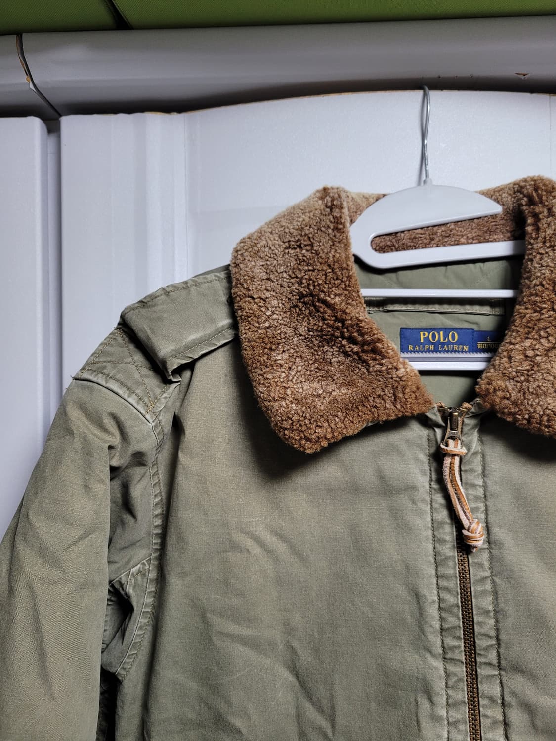 폴로 랄프로렌 B-10 시어링 플라이트 봄버 다운 자켓 상품이미지4