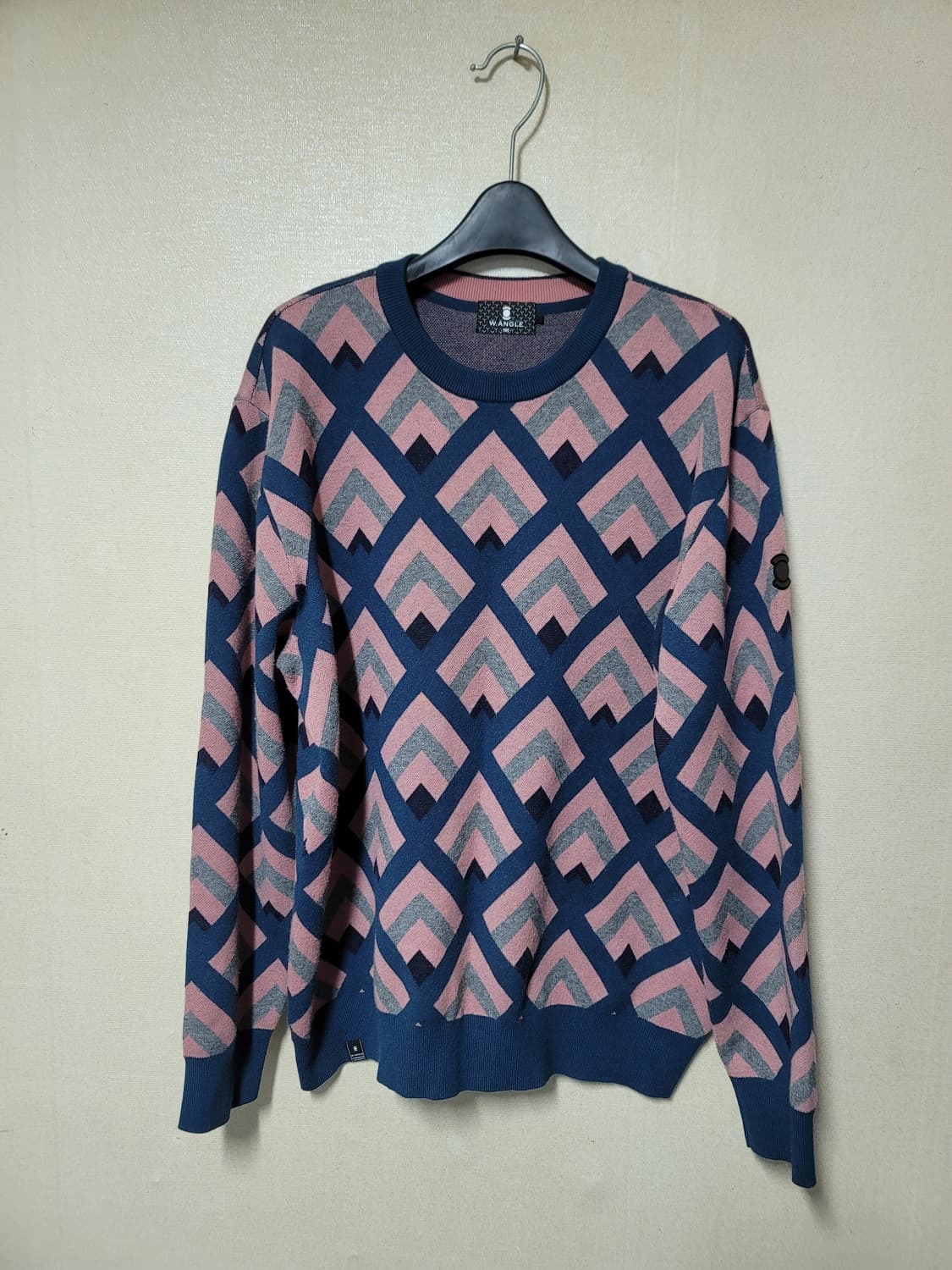 와이드앵글 자카드 풀오버 니트 상품이미지1