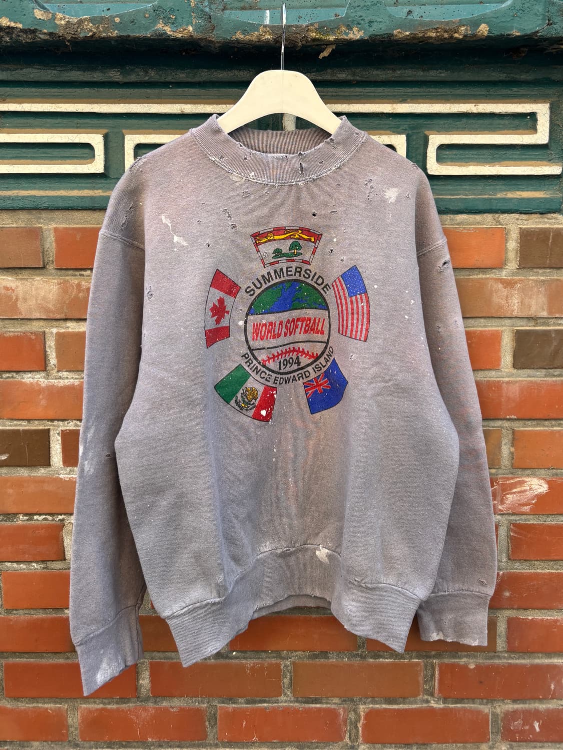 90s fruit of the loom 디스트레스드 블랙다잉 스웻셔츠 상품이미지1