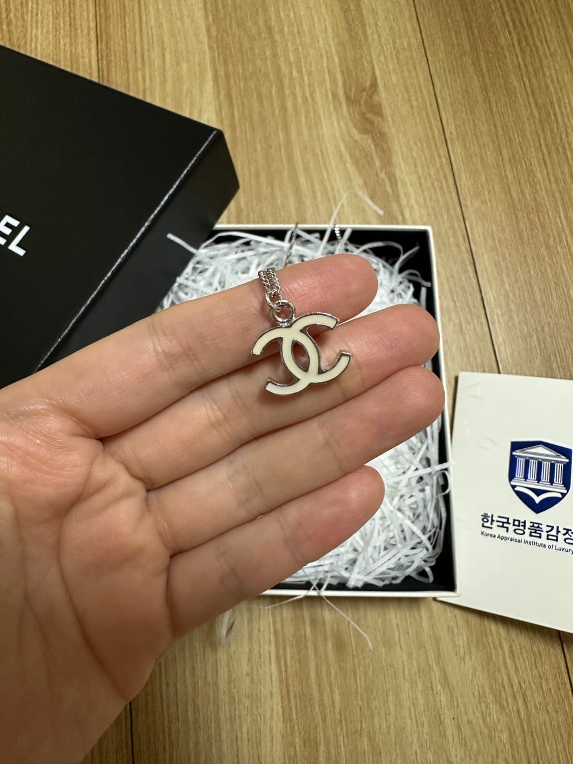 제니 샤넬 아이보리 목걸이 상품이미지2