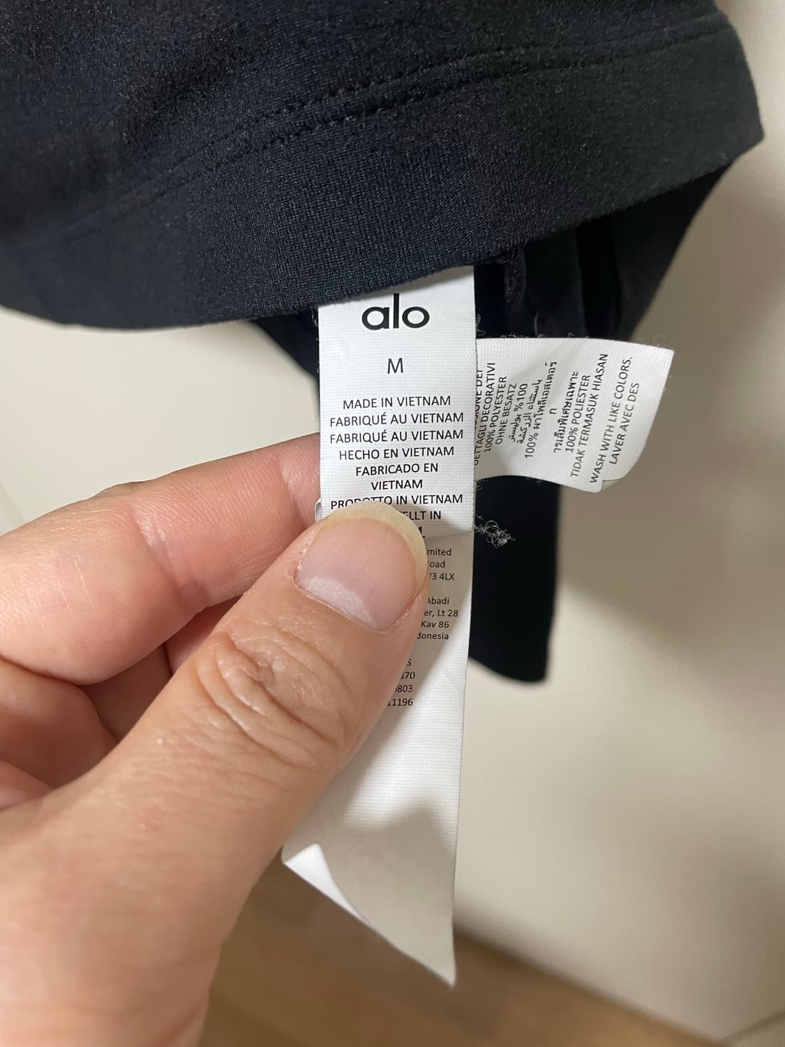 alo yoga 알로요가 하프 집업 블랙 M 상품이미지5