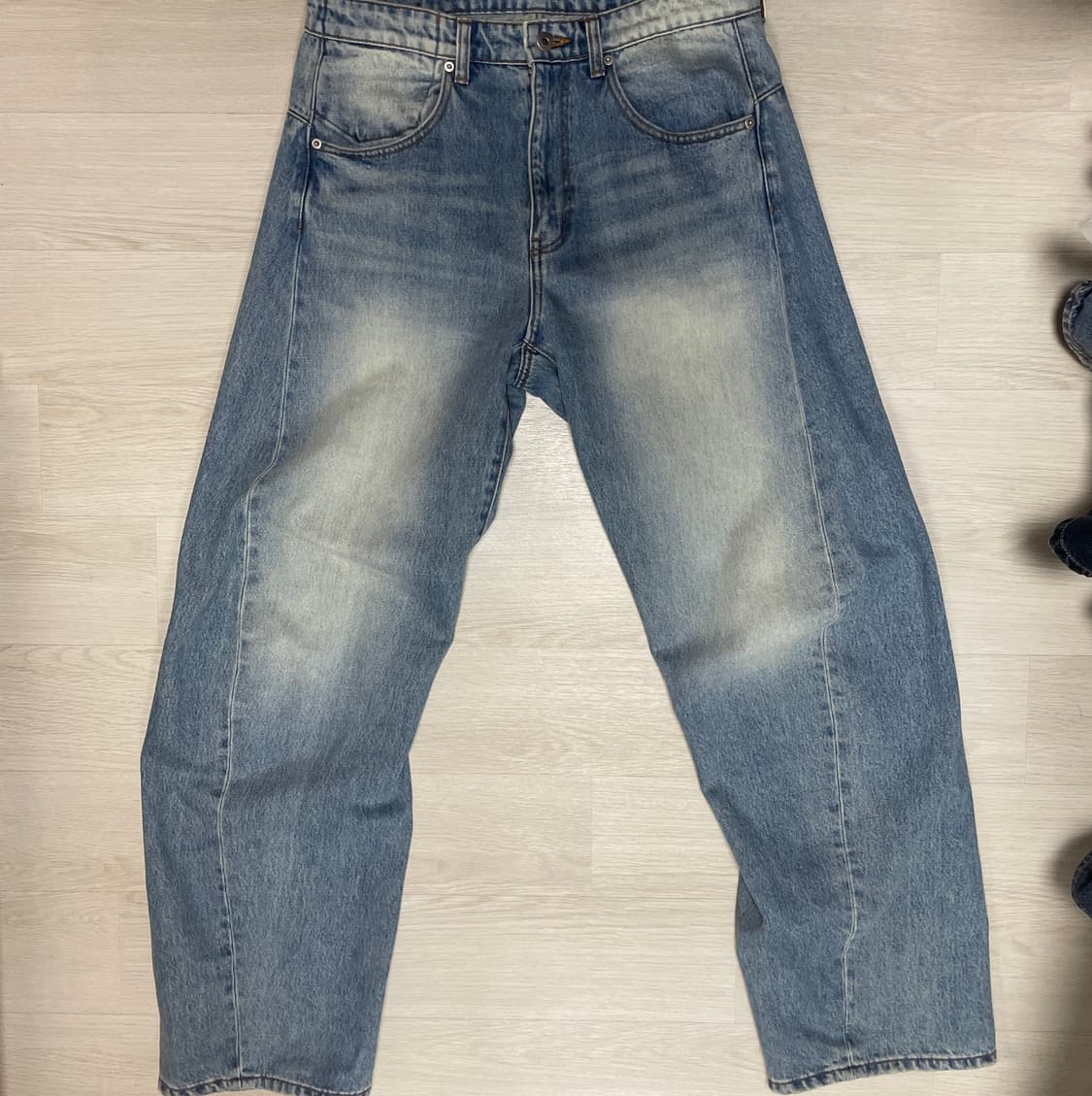 쿠어 커브드 워싱 진  상품이미지2