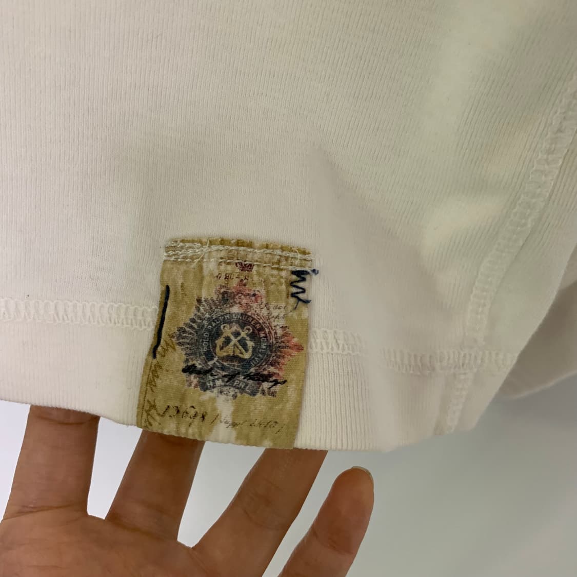 폴로 랄프로렌 버튼 헨리넥 롱슬리브 긴팔 티셔츠 아이보리 남성 S 상품이미지3