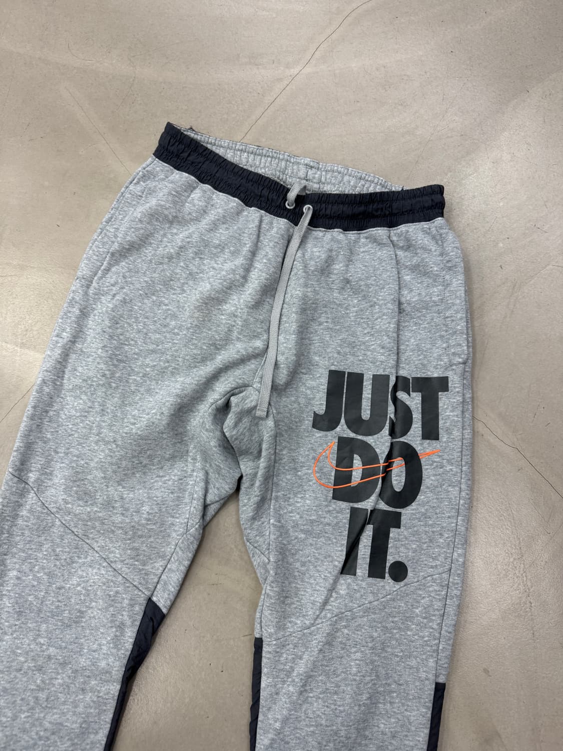 나이키 조거팬츠 L 상품이미지2