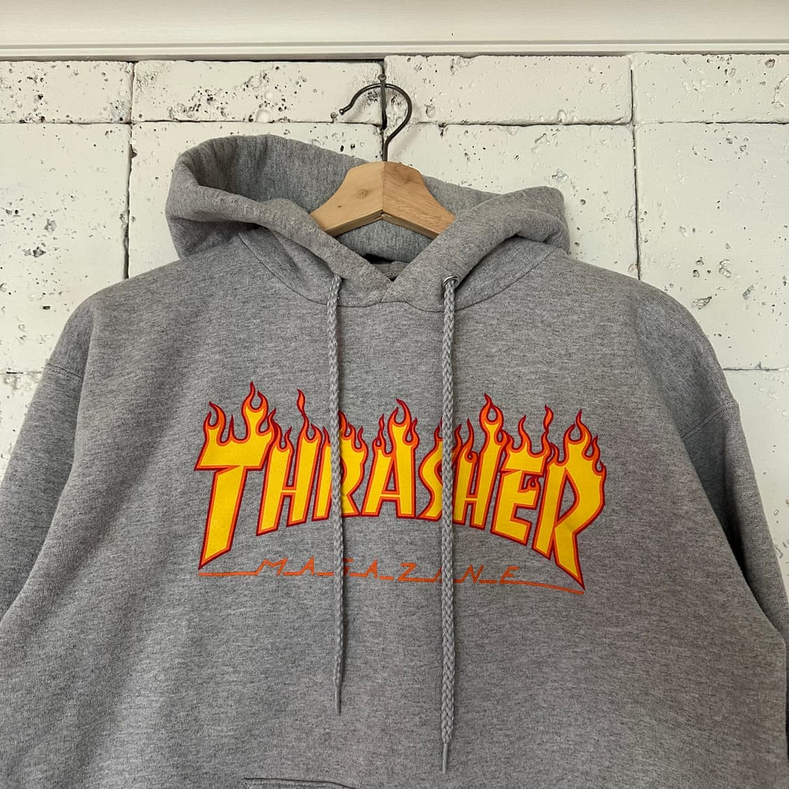 S 트레셔 후드티 상품이미지2