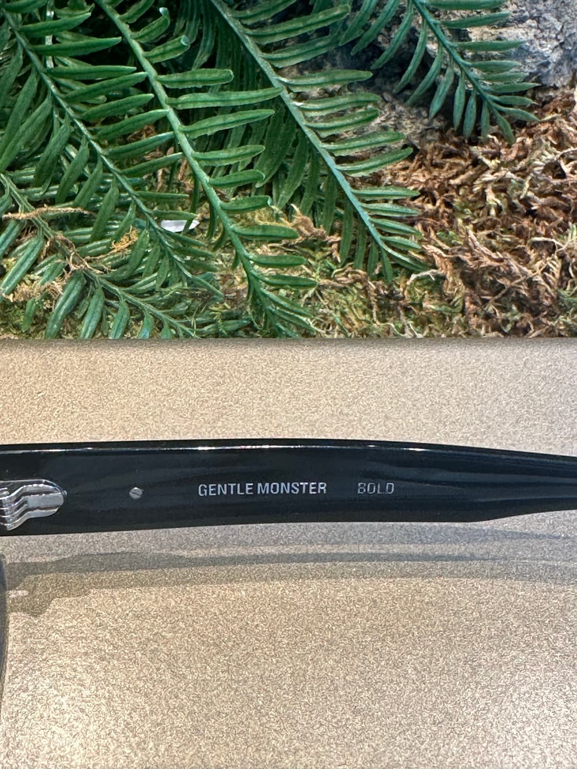 젠틀몬스터 더 벨 선글라스 상품이미지5