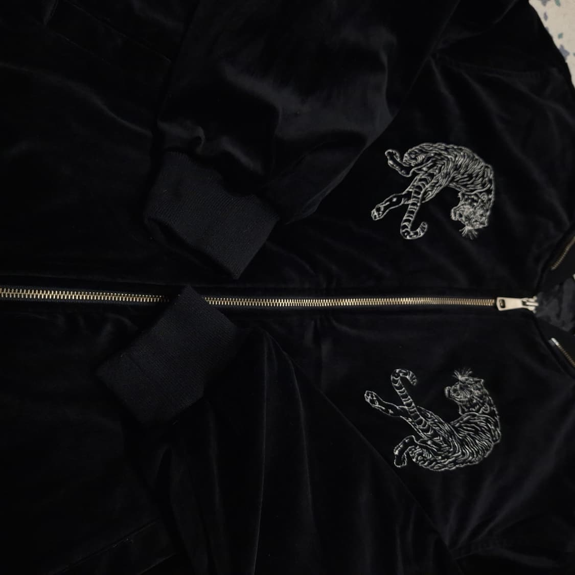 UNDERAIR 언더에어 블랙 호랑이 자수 벨벳 벨루아 스카잔 블루종 L 상품이미지6
