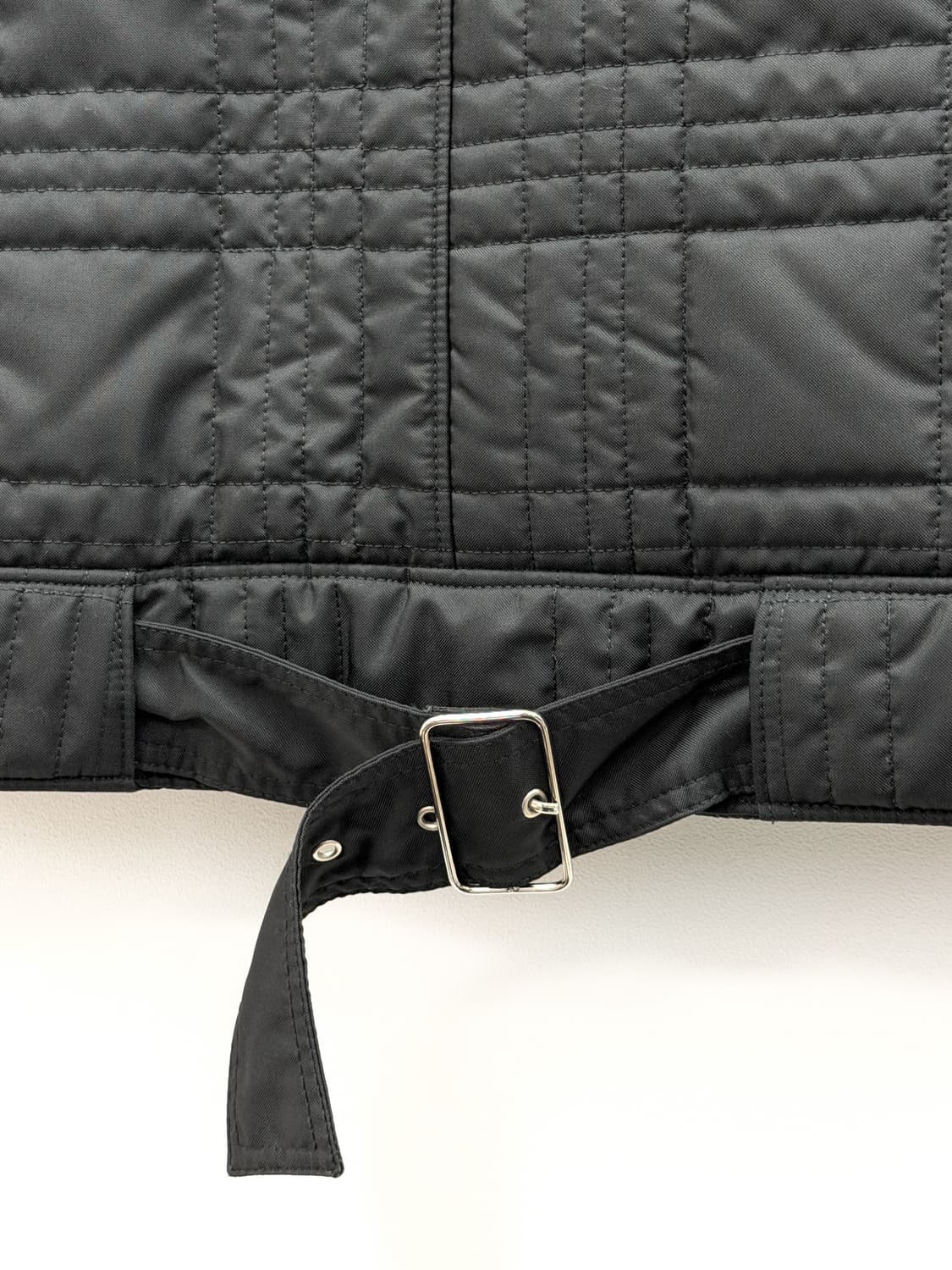 미우미우 나일론 퀼팅 자켓 상품이미지4