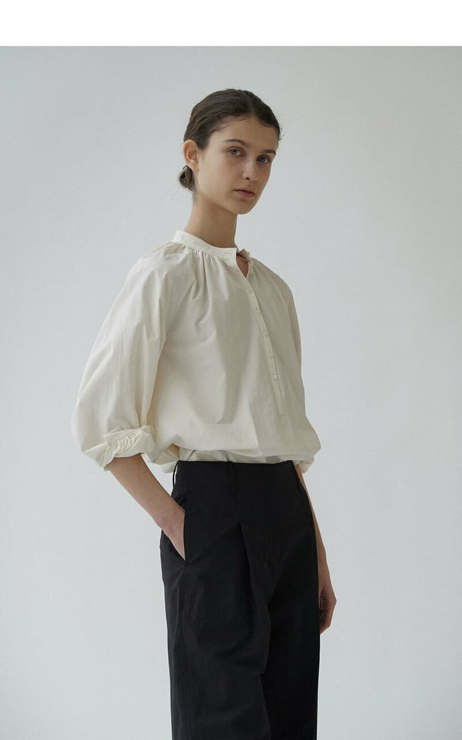 낫띵리튼 셔츠 Kate shirring shirt (Ivory) 상품이미지1