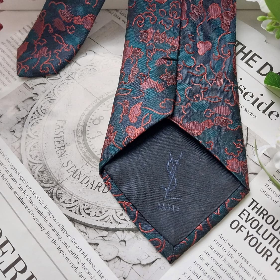 입생로랑 실크 청녹 오너먼트 넥타이 8.7cm A+등급 K1617
 상품이미지7