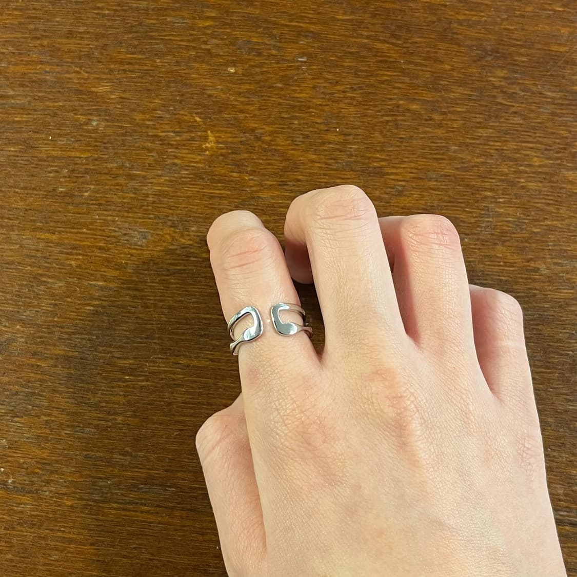 새상품 여성 신주 투라인 오픈링 반지  상품이미지3