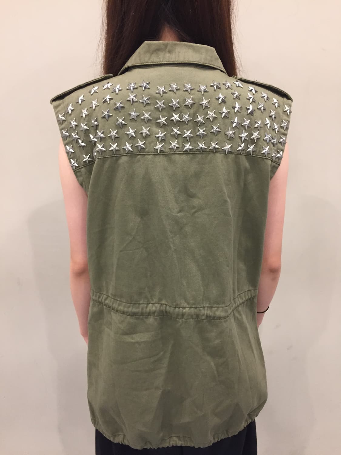 glad news star studded sleeveless jacket 상품이미지7